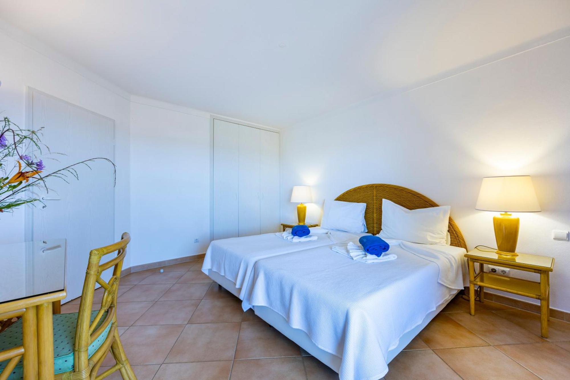 Vila Palmeira Beach Resort Lagos Exterior foto