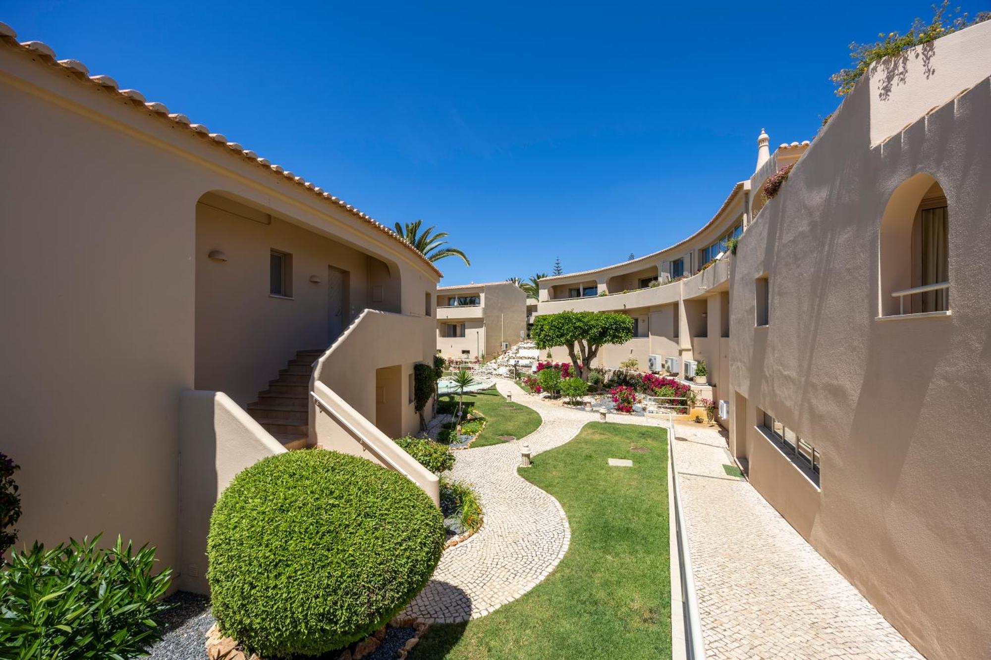 Vila Palmeira Beach Resort Lagos Exterior foto