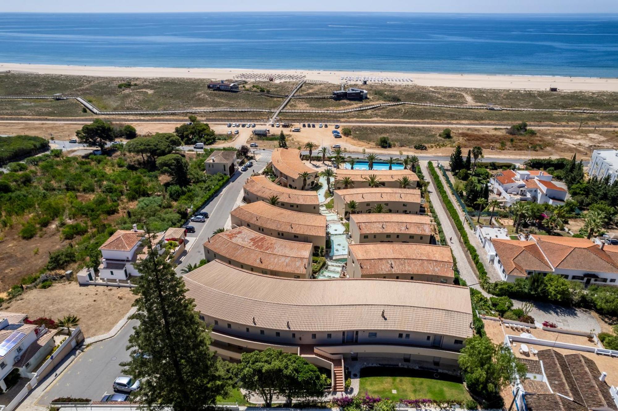 Vila Palmeira Beach Resort Lagos Exterior foto
