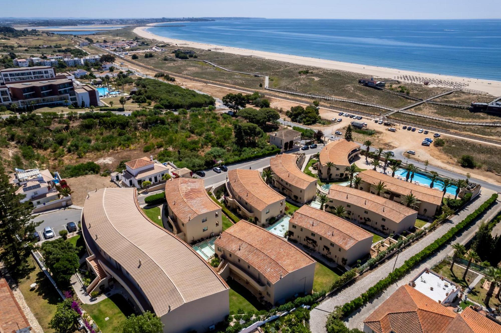 Vila Palmeira Beach Resort Lagos Exterior foto