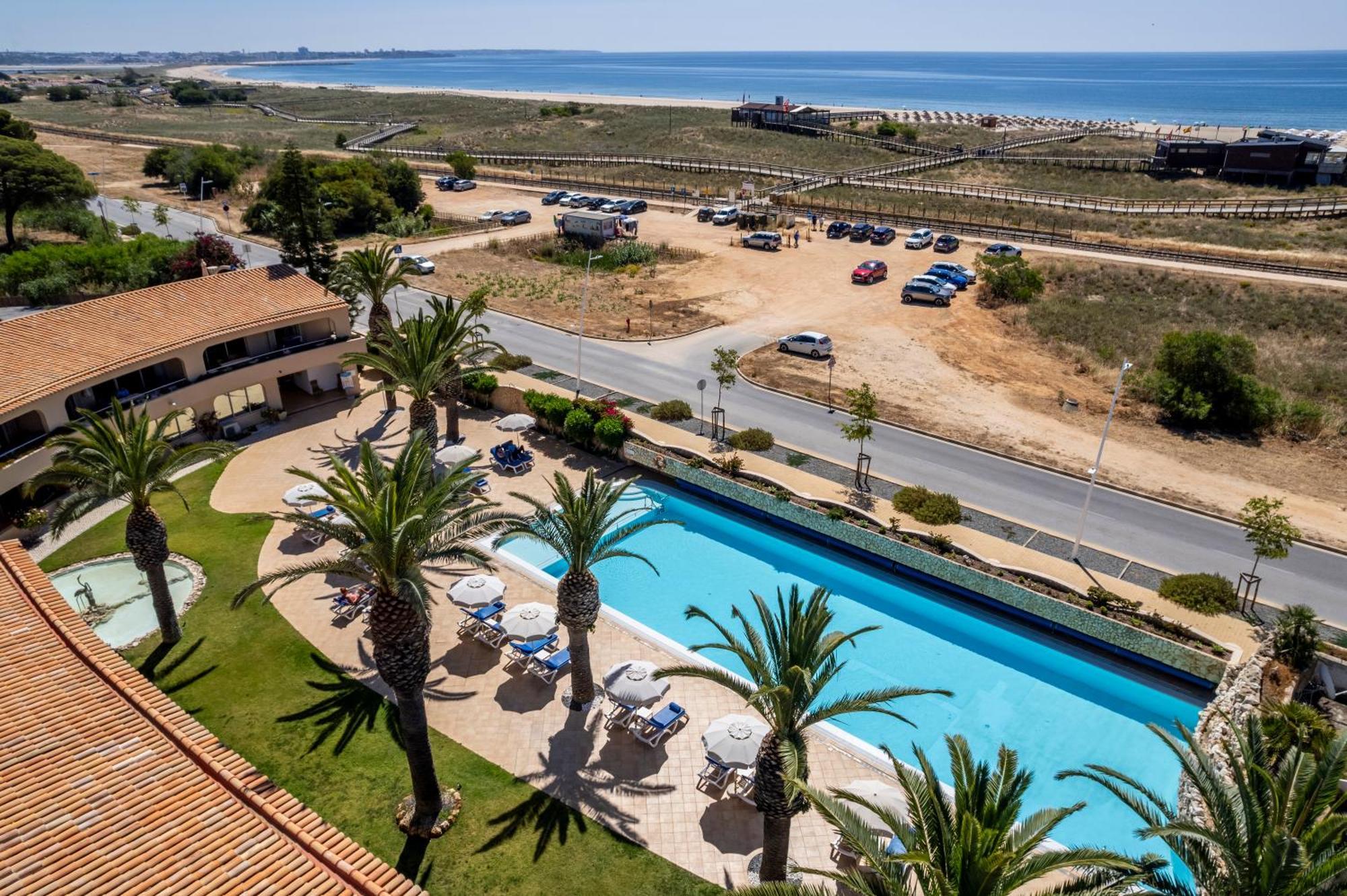 Vila Palmeira Beach Resort Lagos Exterior foto